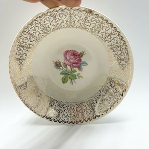 🌷🔱🌷🔱Cunningham & Pickett -  “Melody” Soup Bowl.